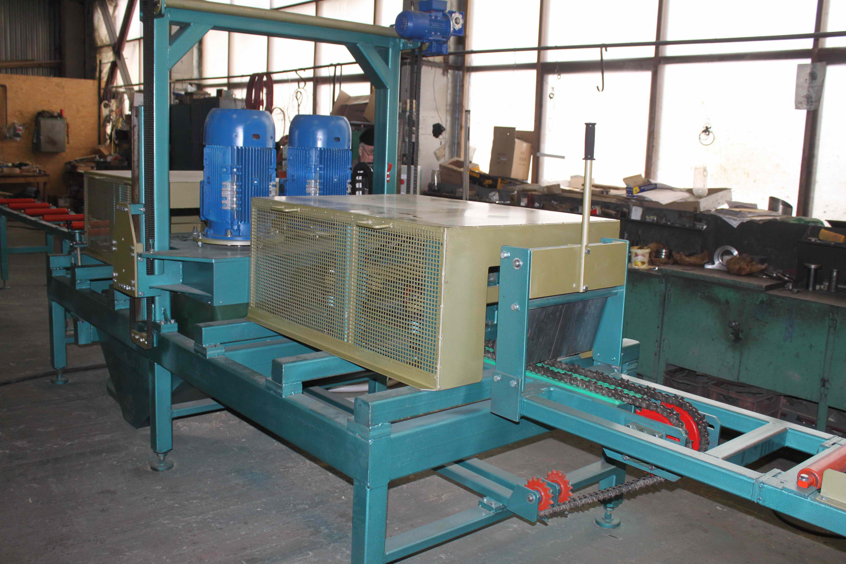 Avangard-KS-50RG-M-1 machine for logging slab and pulpwood processing